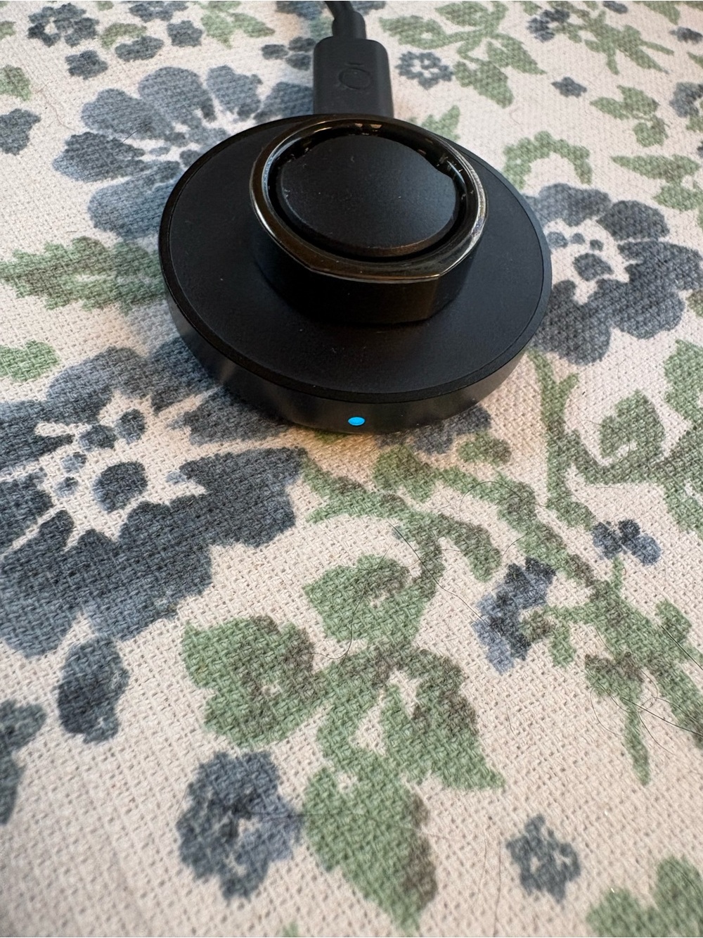 Oura Ring Gen 3 Heritage Size 12 Black Smart Ring With Charger